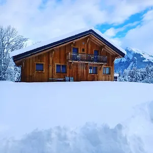  Chalet Chalet Le Mas Devant